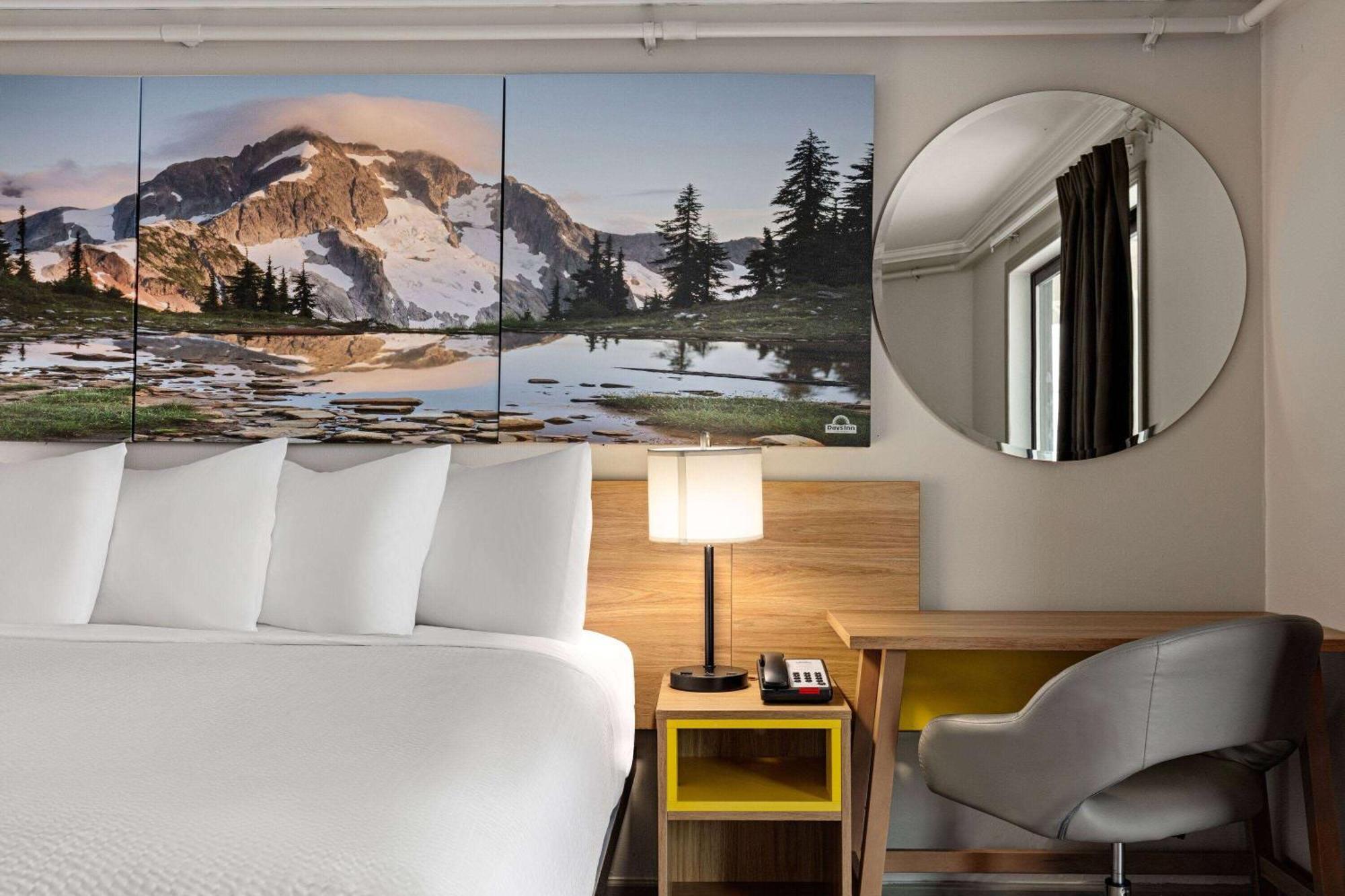 Days Inn By Wyndham Lakewood South Tacoma Extérieur photo