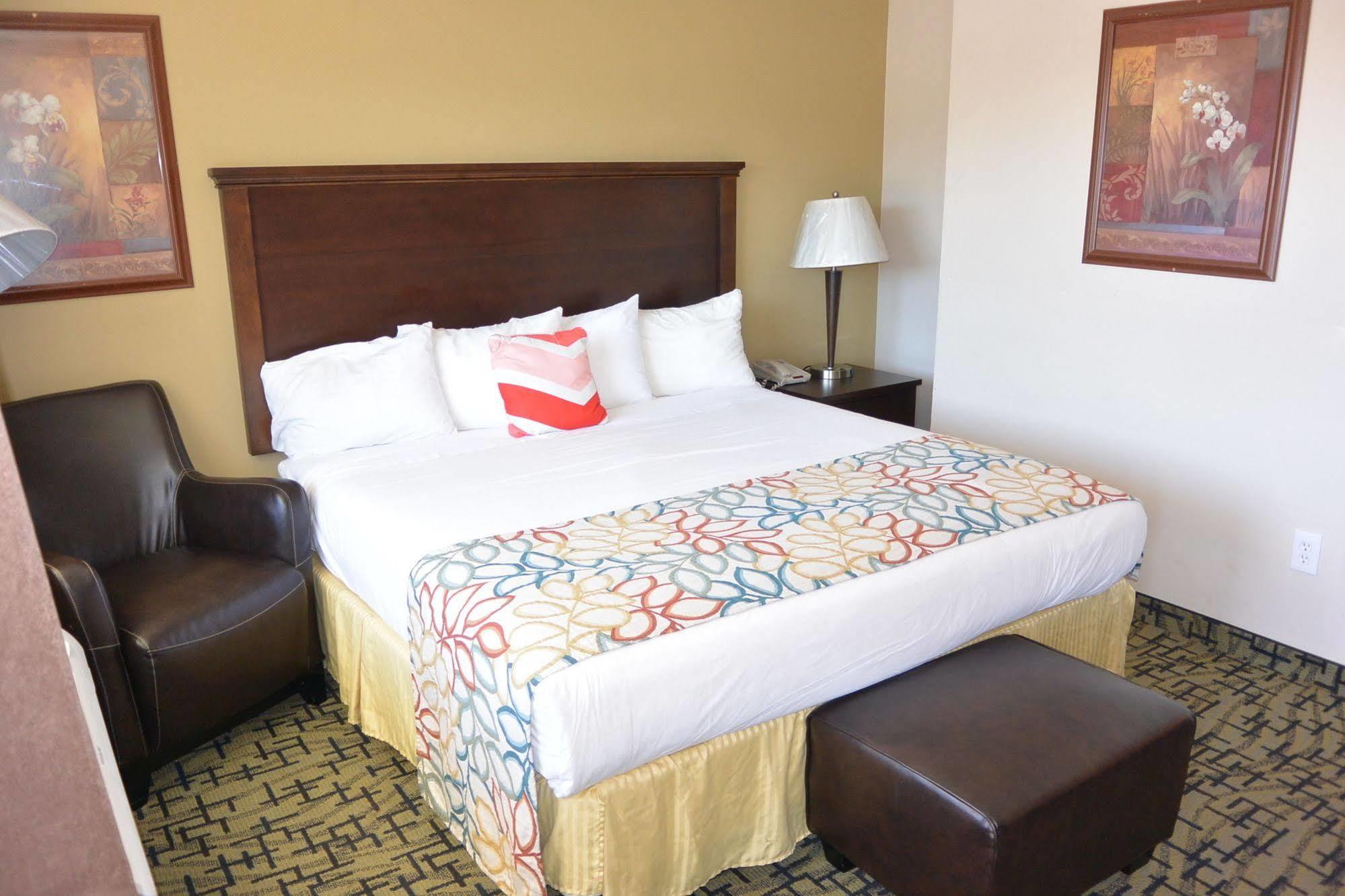 Days Inn By Wyndham Lakewood South Tacoma Extérieur photo